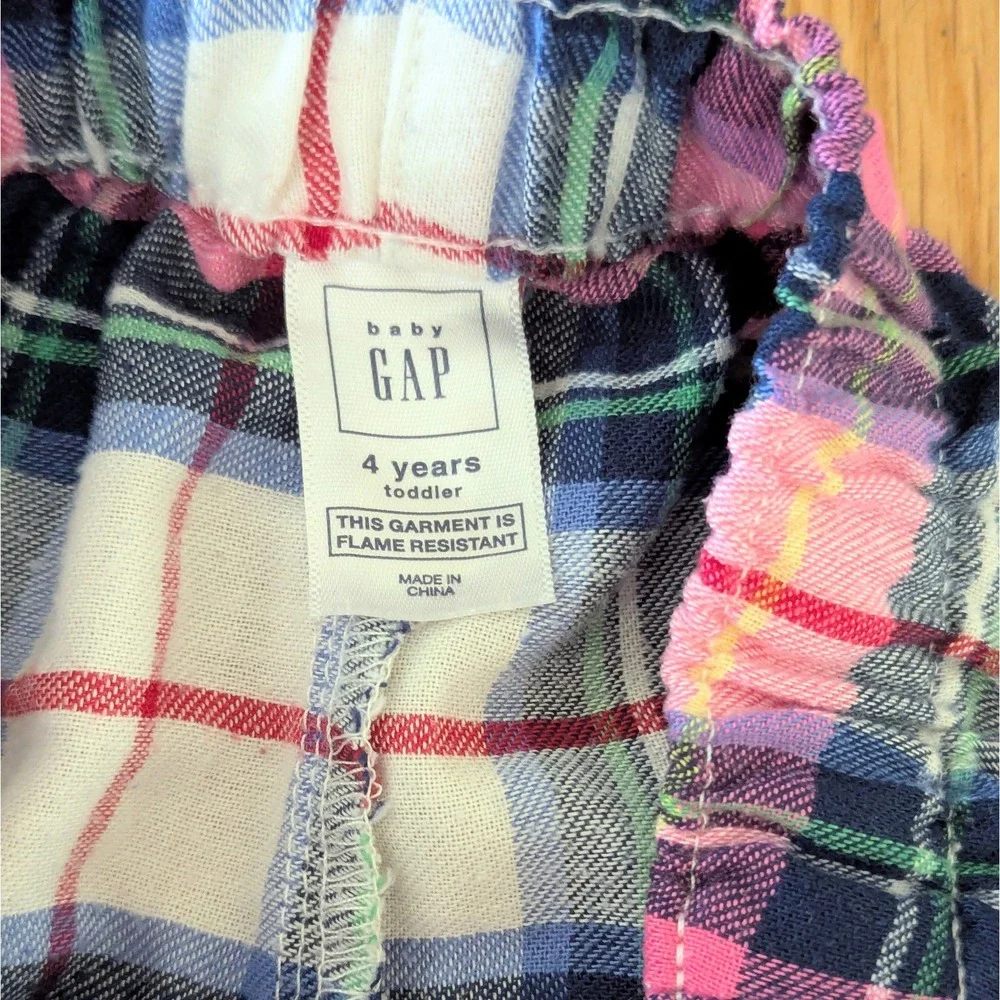 Baby Gap Flannel 2-piece Pajama Set Pink Blue Plaid Button Up Toddler PJs 4T